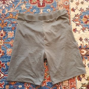 American Eagle biker shorts